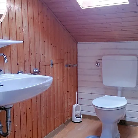 Gaestehaus Burgwald-trekking Pensjonat