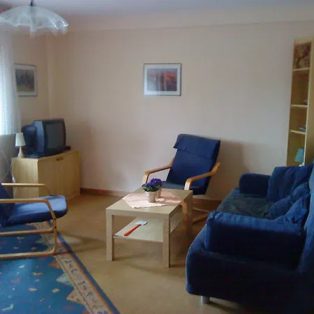 Pensjonat Gaestehaus Burgwald-trekking 3*