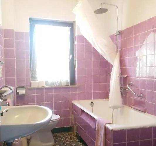 Gaestehaus Burgwald-trekking Гостевой дом Mittelsimtshausen