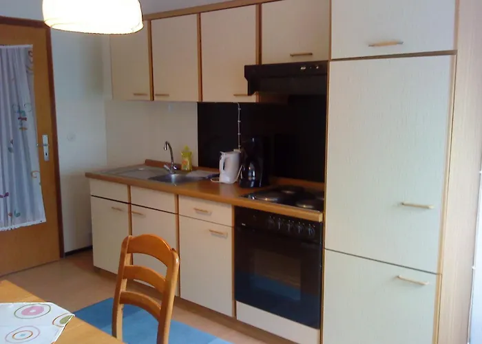 Gaestehaus Burgwald-trekking Гостевой дом 3*