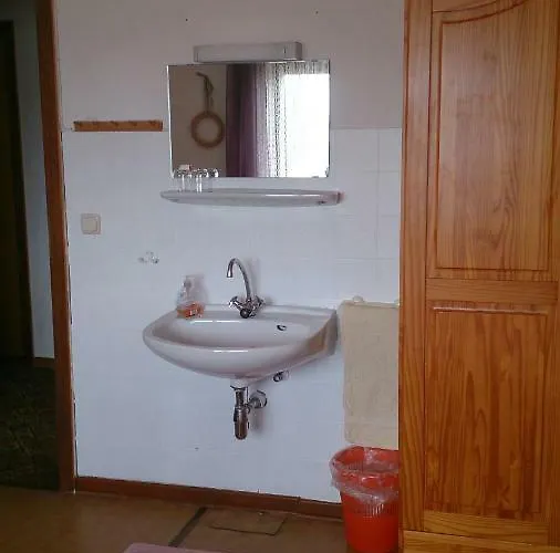 Gaestehaus Burgwald-trekking Гостевой дом